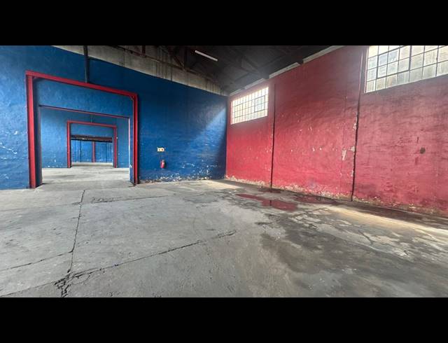 2,002M² WAREHOUSE TO LET IN PRETORIA WEST